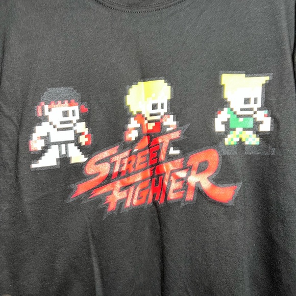 Street Fighter Pixel Shirt NWOT - Picture 3 of 5